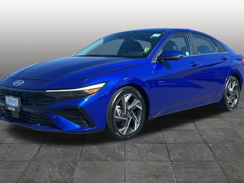 Certified 2024 Hyundai Elantra Limited FWD image 1