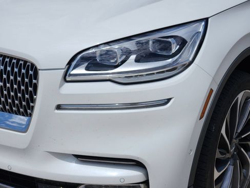 Used 2020 Lincoln Aviator Reserve w/ Equipment Group 202A AWD/4WD image 11