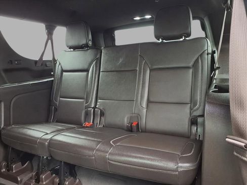 Used 2022 GMC Yukon XL Denali image 26