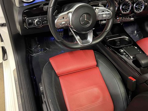 Used 2022 Mercedes-Benz A 220 w/ AMG Line image 37