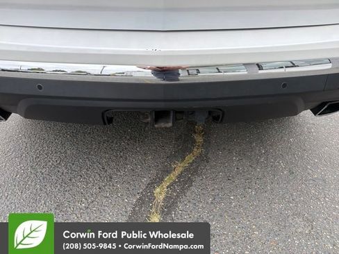 Used 2019 Chevrolet Equinox Premier AWD/4WD image 12