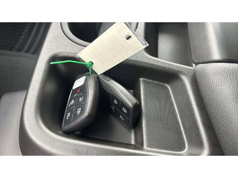 Used 2024 Chevrolet Silverado 2500 Custom w/ Custom Value Package image 19