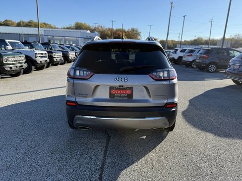 Used 2020 Jeep Cherokee Limited image 7