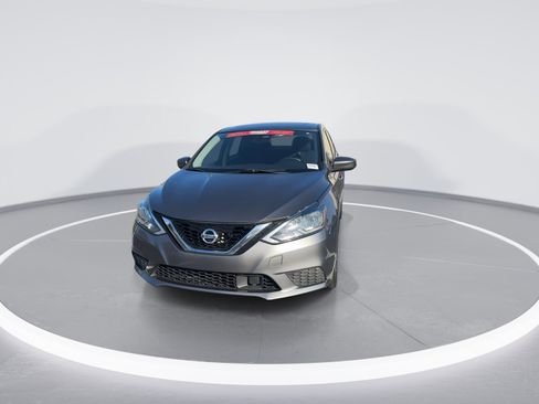 Used 2019 Nissan Sentra SV w/ Special Edition Package image 3