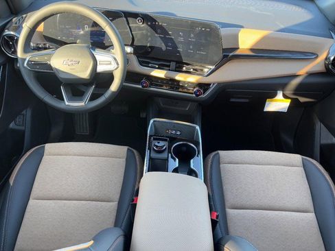 New 2026 Chevrolet Equinox ACTIV image 7