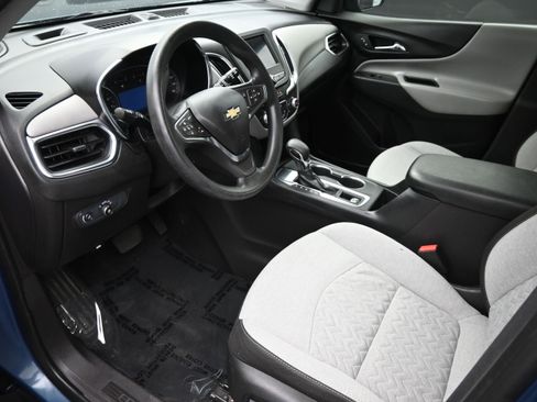 Used 2024 Chevrolet Equinox LS w/ LS Convenience Package FWD image 10