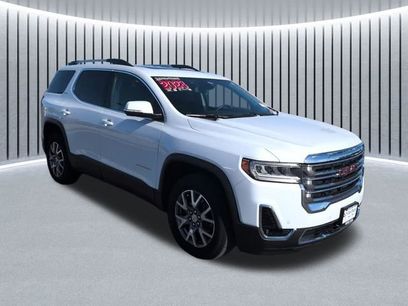 Certified 2023 GMC Acadia SLT w/ Preferred Package