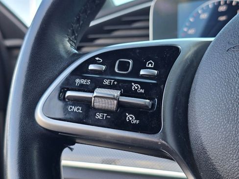 Used 2020 Mercedes-Benz GLE 350 4MATIC image 26