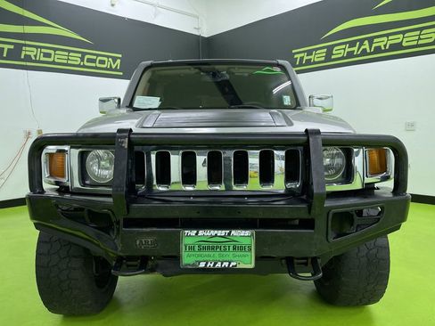 Used 2006 HUMMER H3 image 3