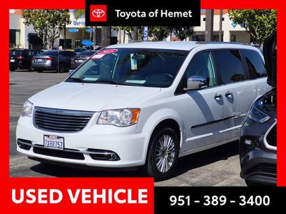 Used 2015 Chrysler Town & Country Limited