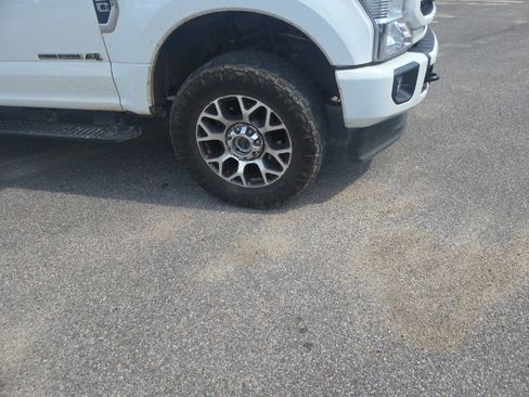 Used 2022 Ford F250 Lariat AWD/4WD image 12