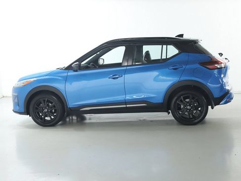 Certified 2023 Nissan Kicks SR w/ SR Premium Package FWD image 39