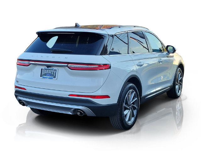 Used 2025 Lincoln Corsair AWD w/ Equipment Group 101A image 7