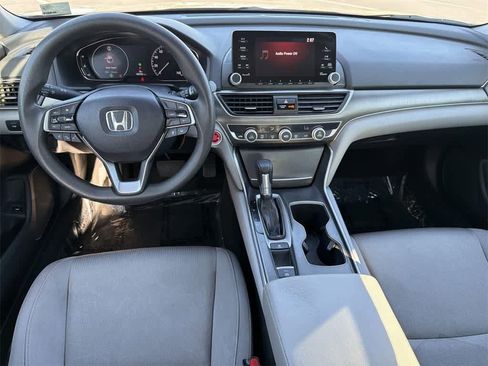 Used 2018 Honda Accord LX image 11