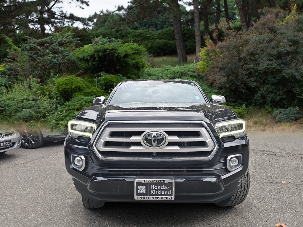 Used 2021 Toyota Tacoma Limited RWD image 2