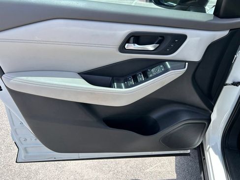 Certified 2024 Nissan Rogue SL w/ SL Premium Package FWD image 13