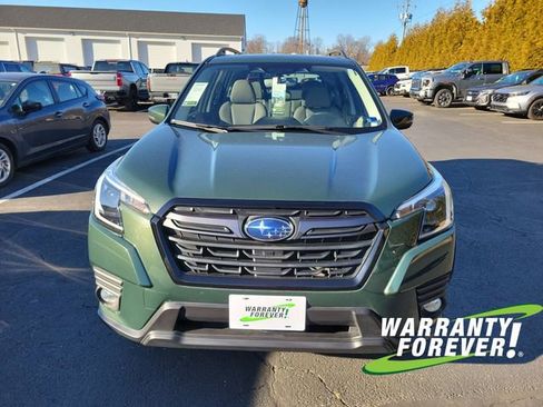 Used 2023 Subaru Forester Limited image 2