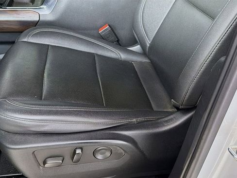 Used 2022 GMC Sierra 1500 SLT image 22