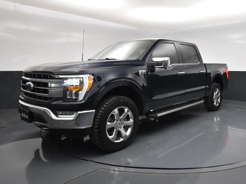 Used 2022 Ford F150 Lariat image 2