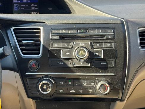 Used 2013 Honda Civic LX image 30