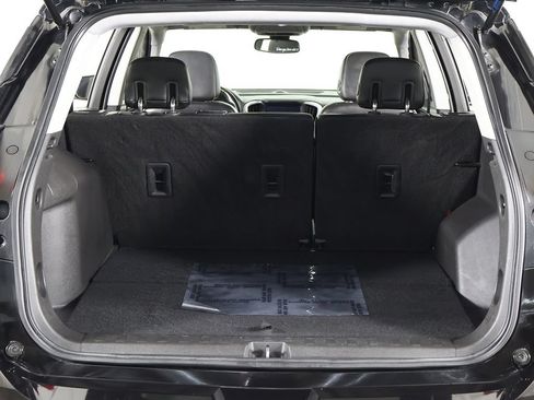 Used 2020 GMC Terrain SLT AWD/4WD image 17