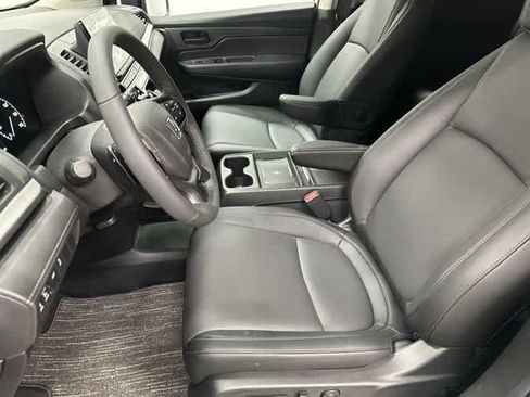 Certified 2026 Honda Odyssey EX-L image 10