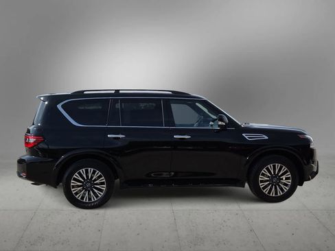 Used 2024 Nissan Armada SL w/ Midnight Edition Package image 8