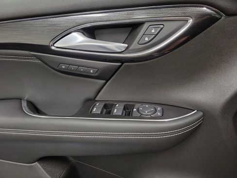 Used 2023 Buick Envision Essence FWD image 19