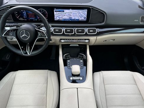 Used 2024 Mercedes-Benz GLE 450 4MATIC image 12