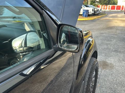 Used 2020 Nissan Frontier PRO-4X w/ Pro-4x Utility Package image 48