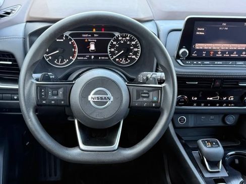 Used 2021 Nissan Rogue SV AWD/4WD image 19