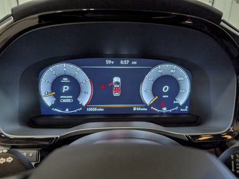 Used 2025 INFINITI QX60 Luxe w/ Black Edition image 18