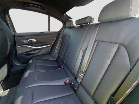 Used 2022 BMW M3 Competition w/ Executive Package image 21