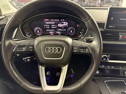 Used 2018 Audi Q5 Prestige w/ Prestige Package AWD/4WD image 10
