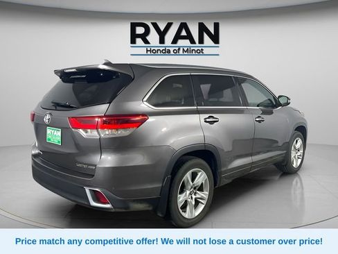 Used 2018 Toyota Highlander Limited image 7
