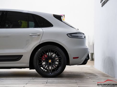 Used 2023 Porsche Macan GTS AWD/4WD image 15