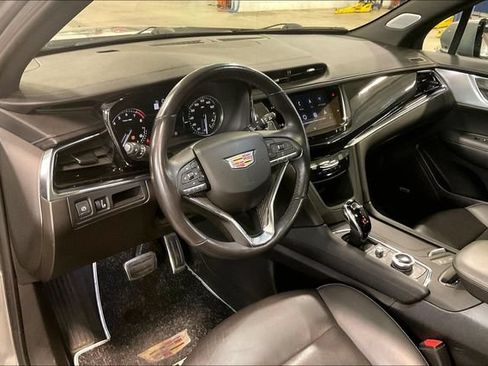Used 2023 Cadillac XT6 Sport AWD/4WD image 14