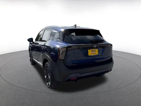 Used 2026 Nissan Kicks SR AWD/4WD image 10