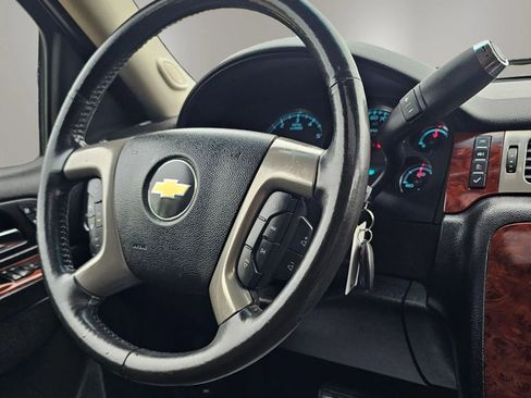 Used 2012 Chevrolet Tahoe LTZ AWD/4WD image 25