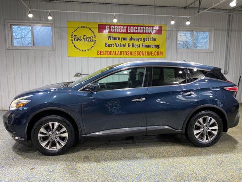 Used 2018 Nissan Murano SL w/ Moonroof Package image 2