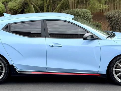 Used 2021 Hyundai Veloster N FWD image 4
