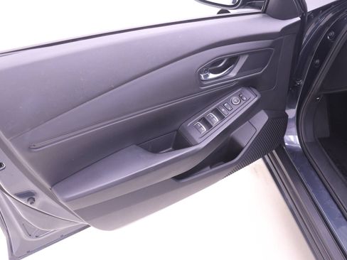 Certified 2023 Honda Accord EX image 9