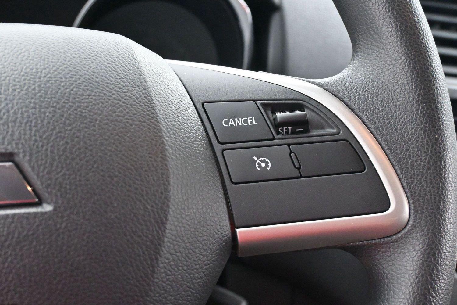 Used 2023 Mitsubishi Outlander Sport ES AWD/4WD image 16