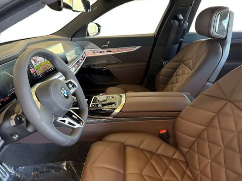 New 2026 BMW 740i w/ Premium Package image 9