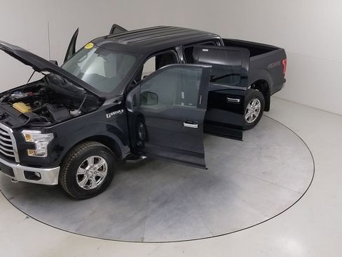 Used 2017 Ford F150 XLT w/ Equipment Group 302A Luxury AWD/4WD image 55