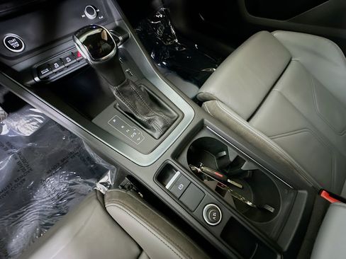 Used 2021 Audi Q3 2.0T Premium w/ Convenience Package image 22