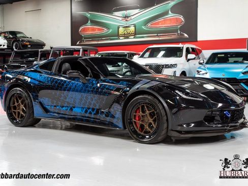 Used 2016 Chevrolet Corvette Z06 w/ 3LZ Preferred Equipment Group image 10