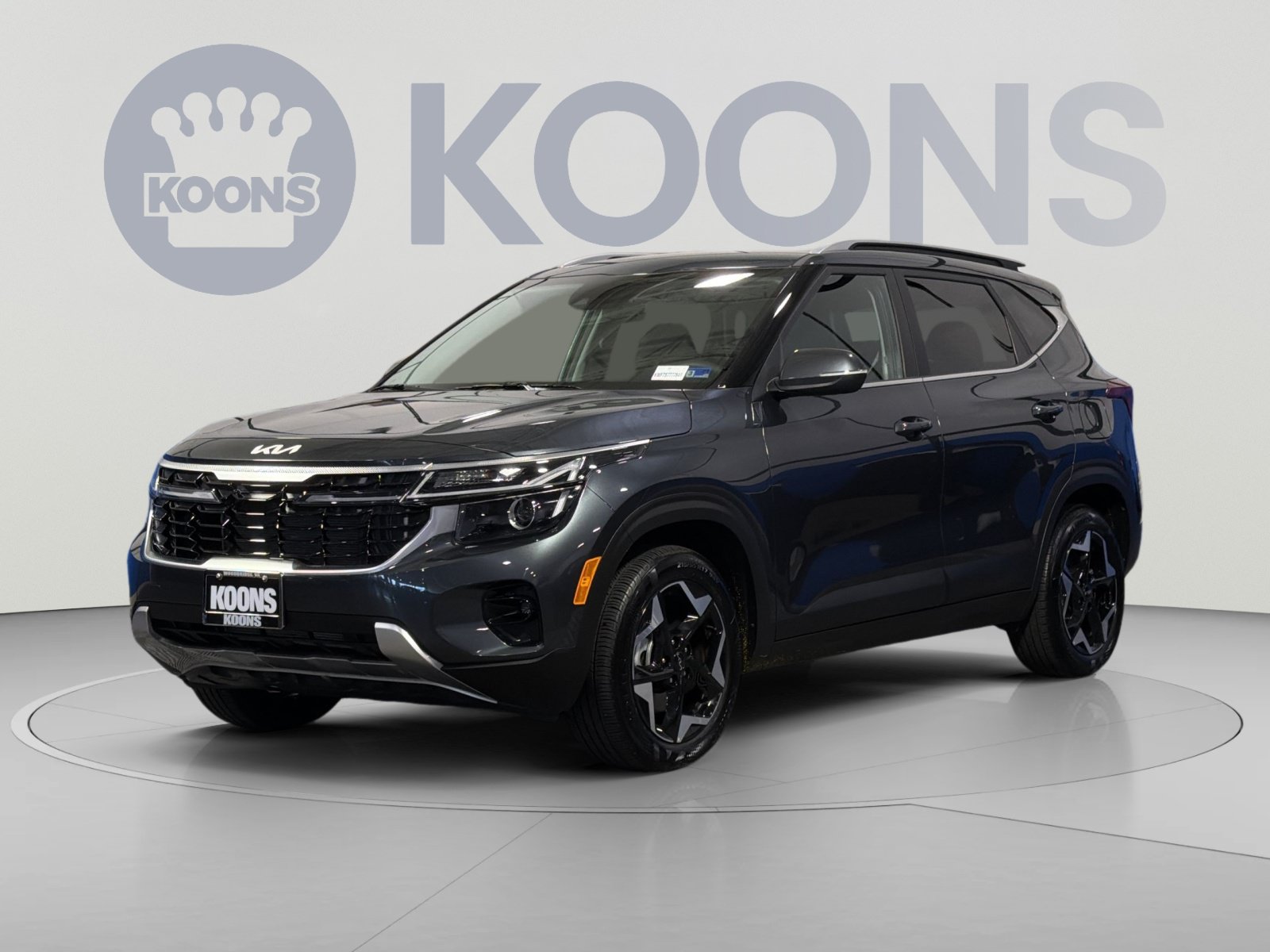 Used 2025 Kia Seltos EX AWD/4WD image 1
