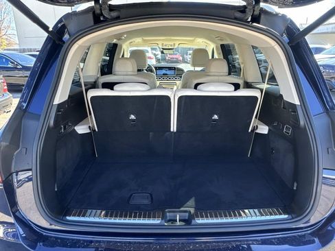 Used 2022 Mercedes-Benz GLS 450 4MATIC image 8