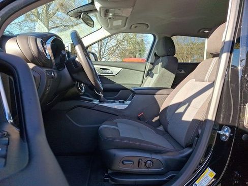 Used 2024 Chevrolet Blazer LT image 13